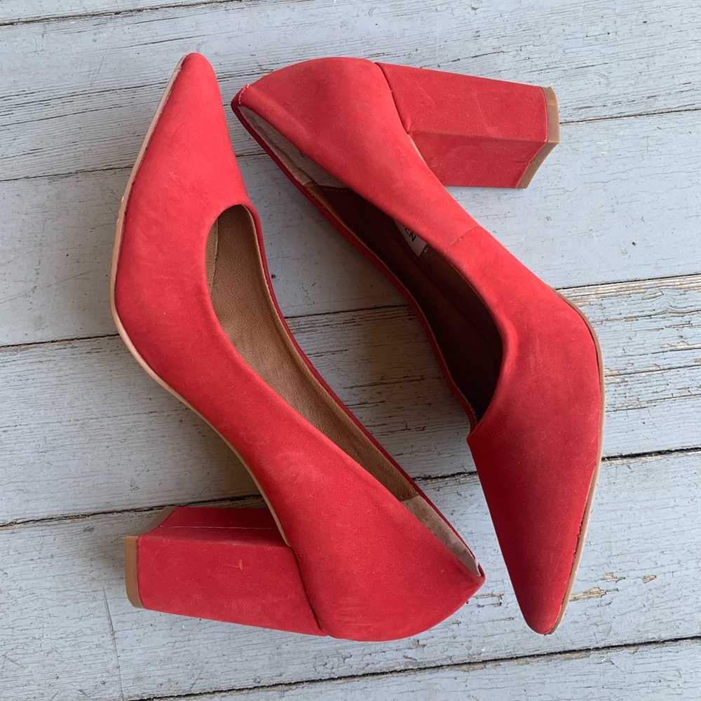 SOLD ❌Steve Madden Red Chunk Heels ❤️❌ SOLD